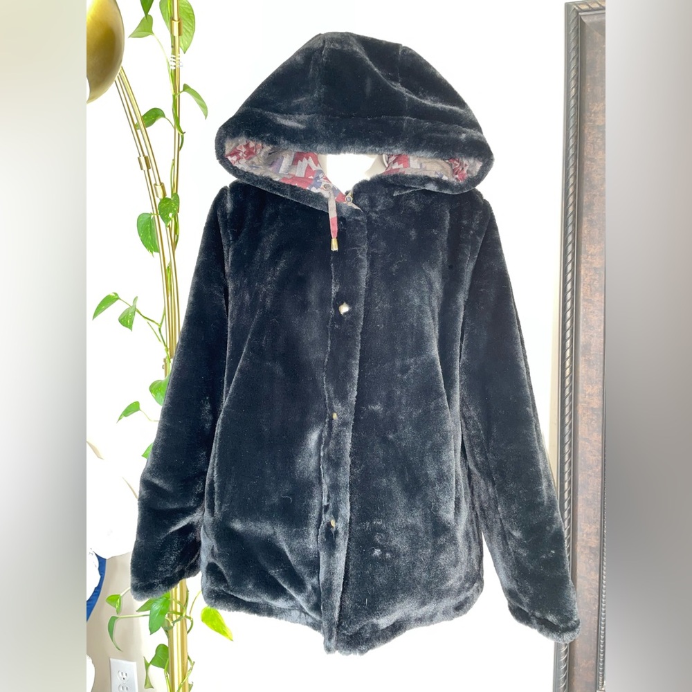 Pendleton reversible Aztec-Pattern or black faux … - image 6